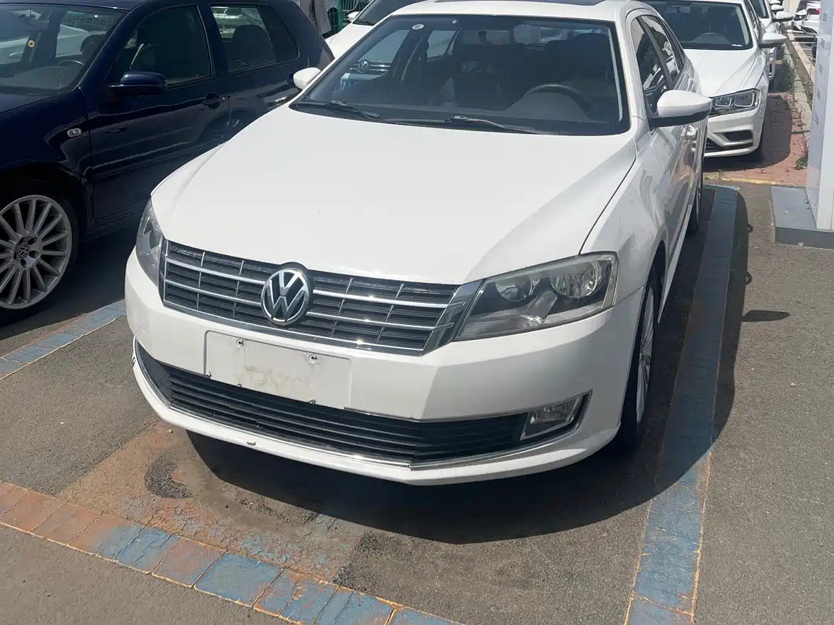 Volkswagen Lavida Tour 2013 1.4TSI Automatic Comfort