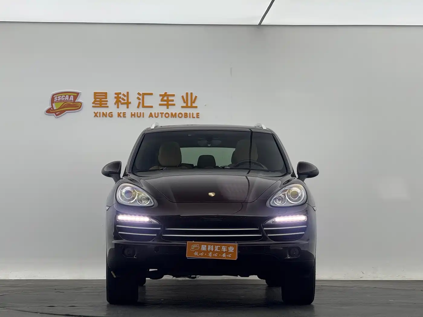 Porsche Cayenne 2014 Cayenne Platinum Edition 3.0T фото 3