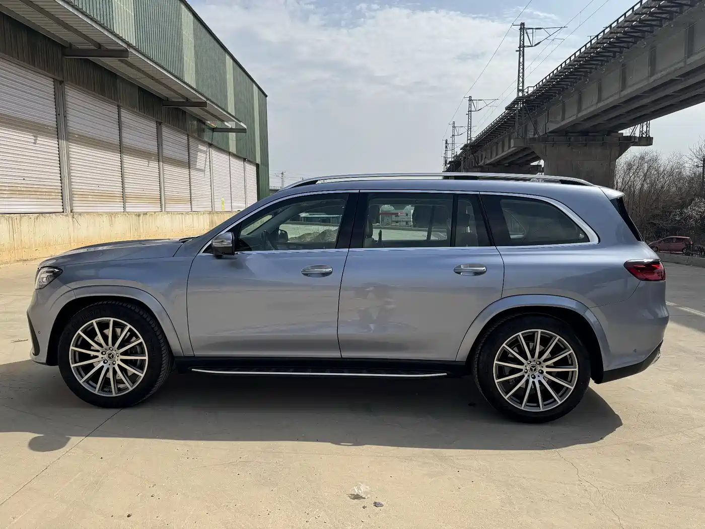 Mercedes-Benz GLS 2025 GLS 450 4MATIC Luxury фото 9