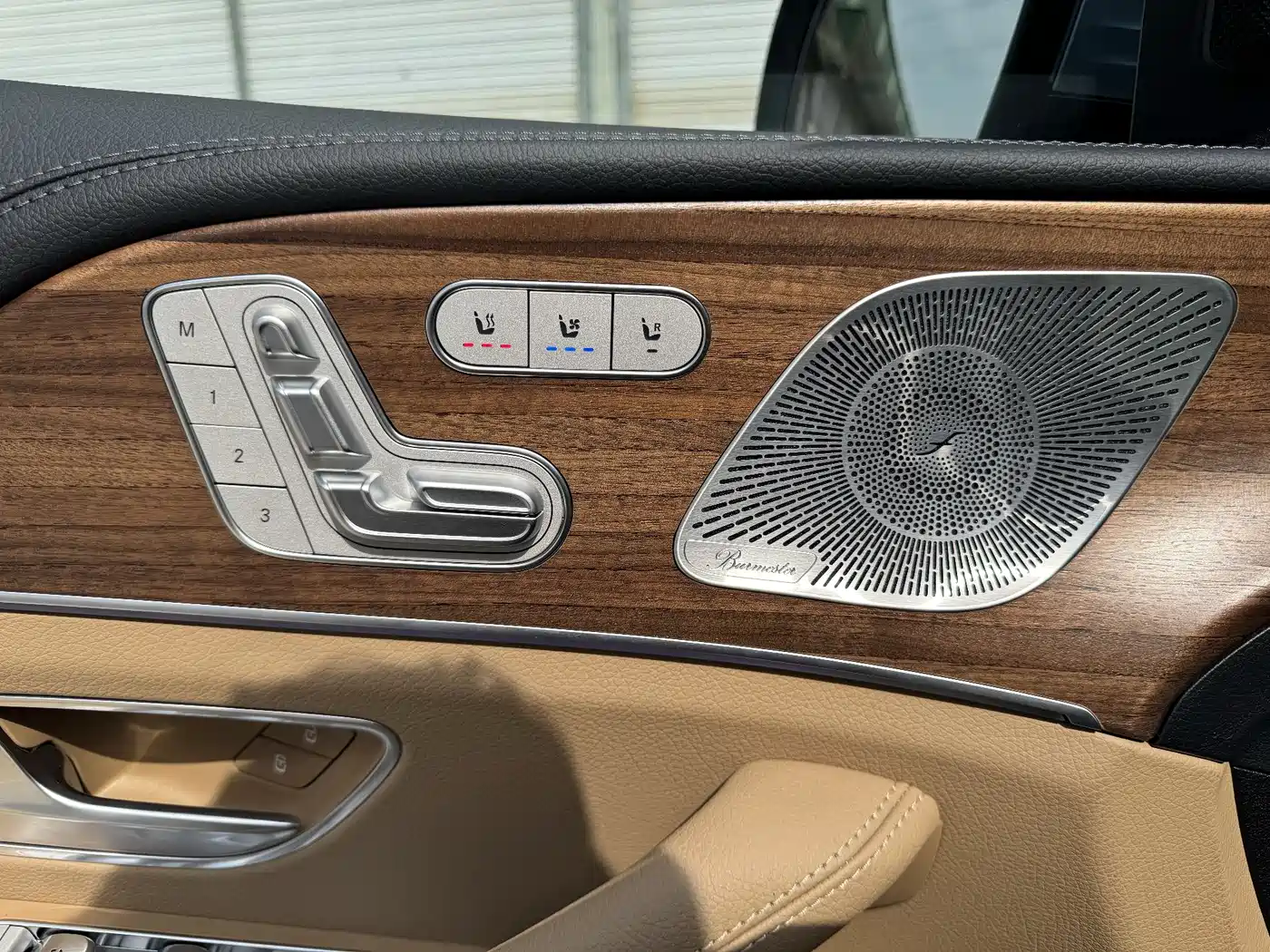 Mercedes-Benz GLS 2025 GLS 450 4MATIC Luxury фото 24