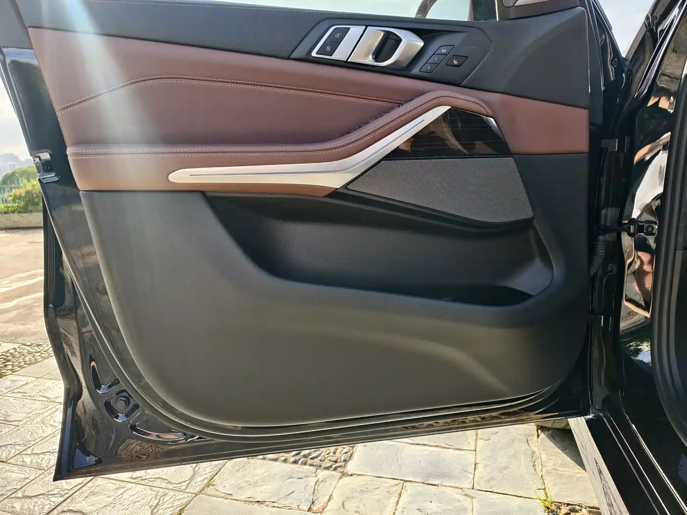 BMW X5 (Import) 2021 xDrive40i Exclusive M Sport Package фото 14