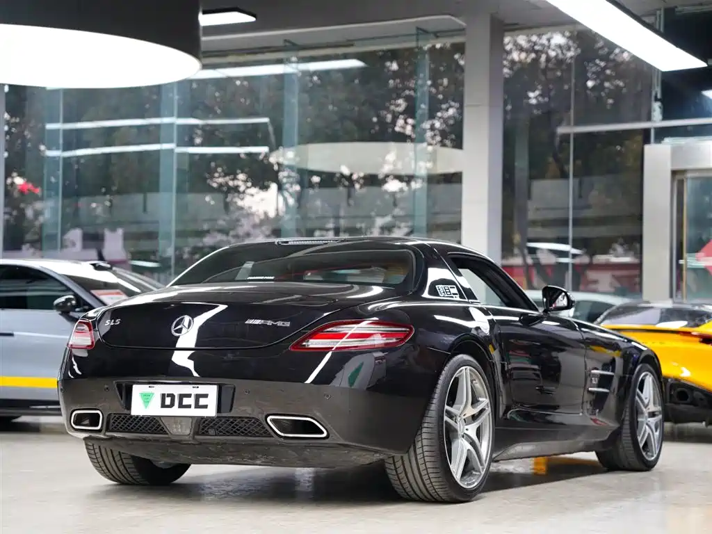 Mercedes-Benz SLS AMG 2011 SLS AMG фото 6