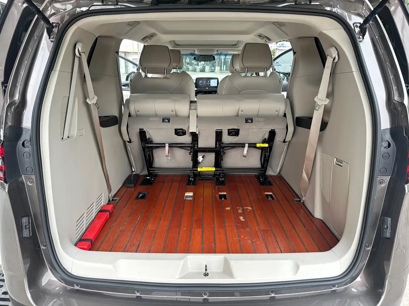 Buick GL8 2021 Land Business Class 652T Luxury фото 17