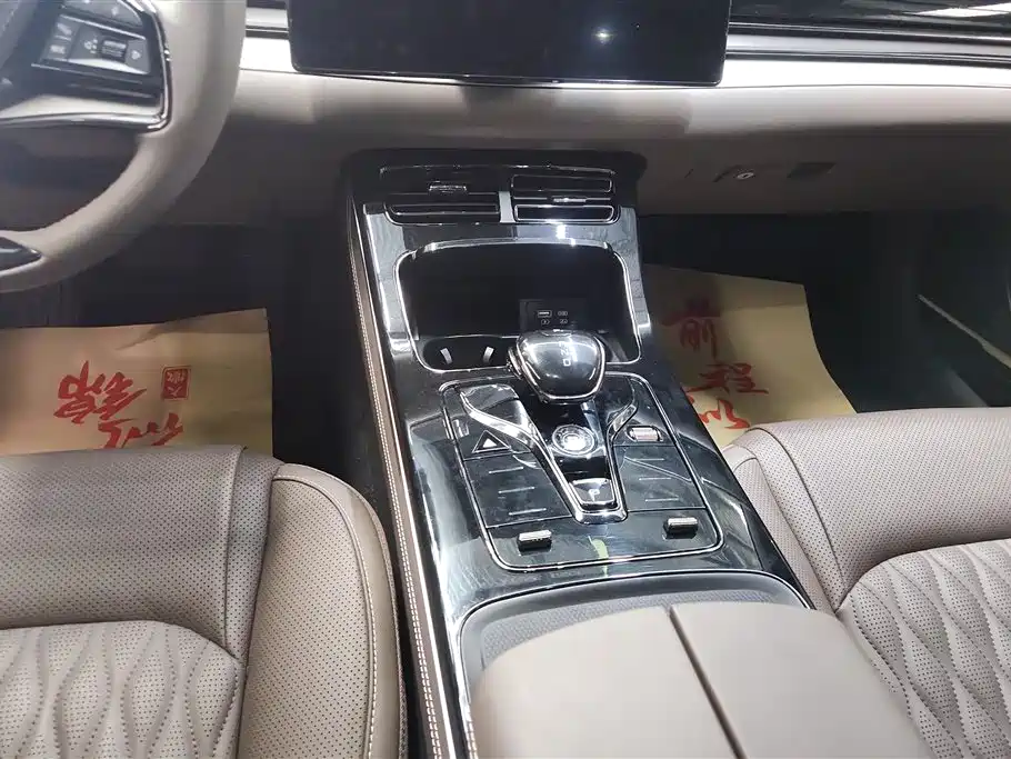BYD Han 2024 DM-i Glory Edition 121KM Elite фото 16