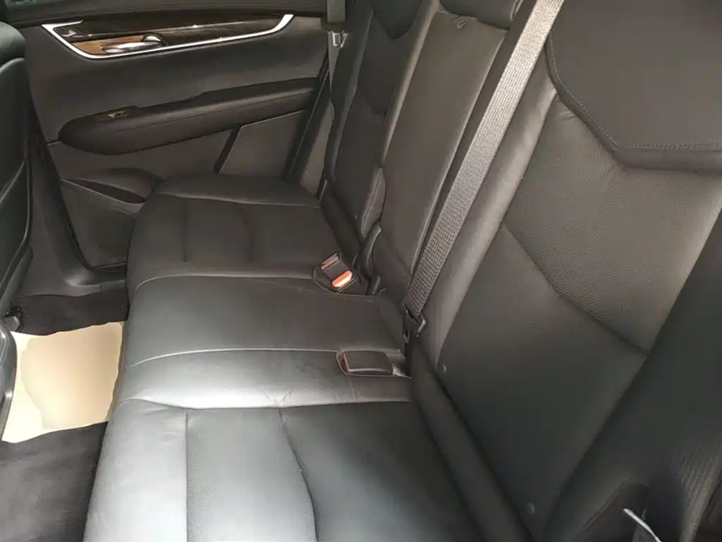 Cadillac XT5 2018 25T Luxury фото 17