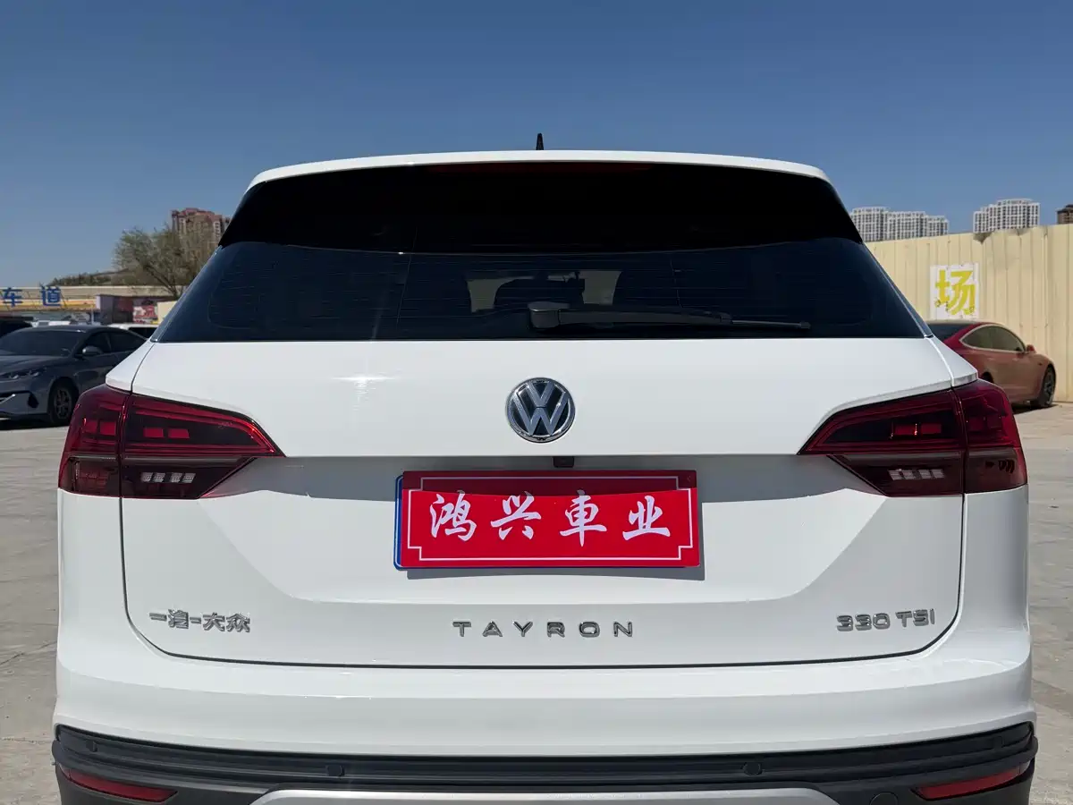Volkswagen Tayron 2021 330TSI 2WD Luxury Smart Connect Edition фото 8