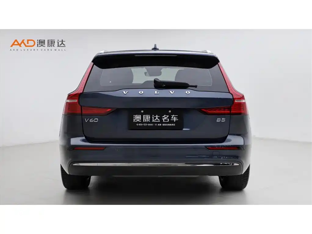 Volvo V60 2024 B5 Smart Premium Luxury Edition фото 4