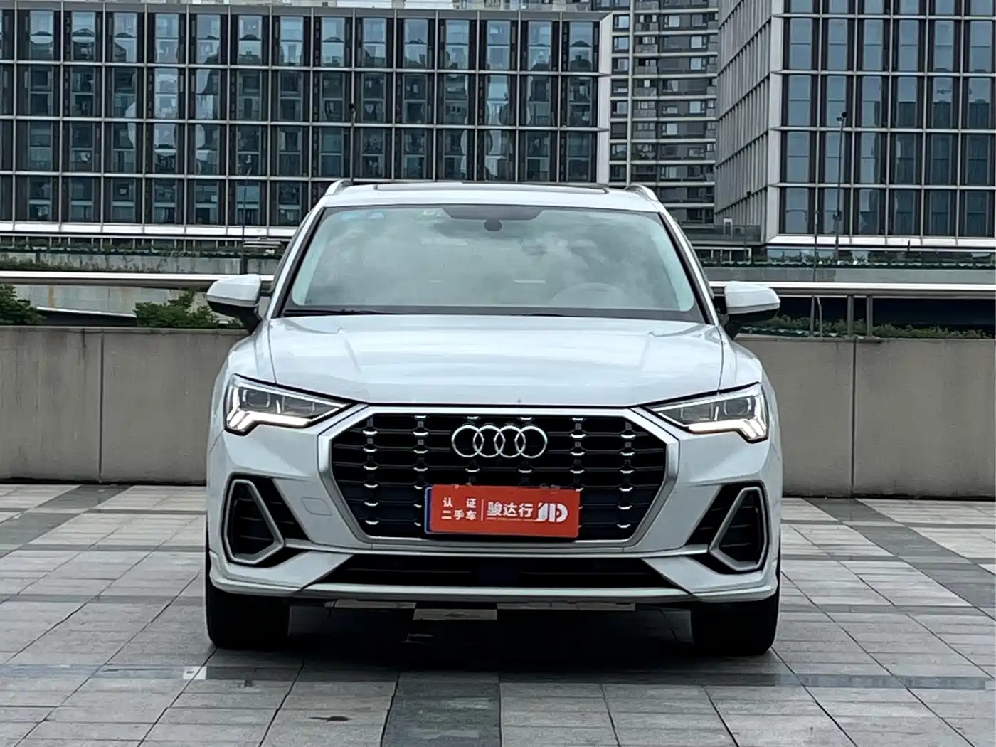 Audi Q3 2020 40 TFSI Fashion Dynamic фото 2