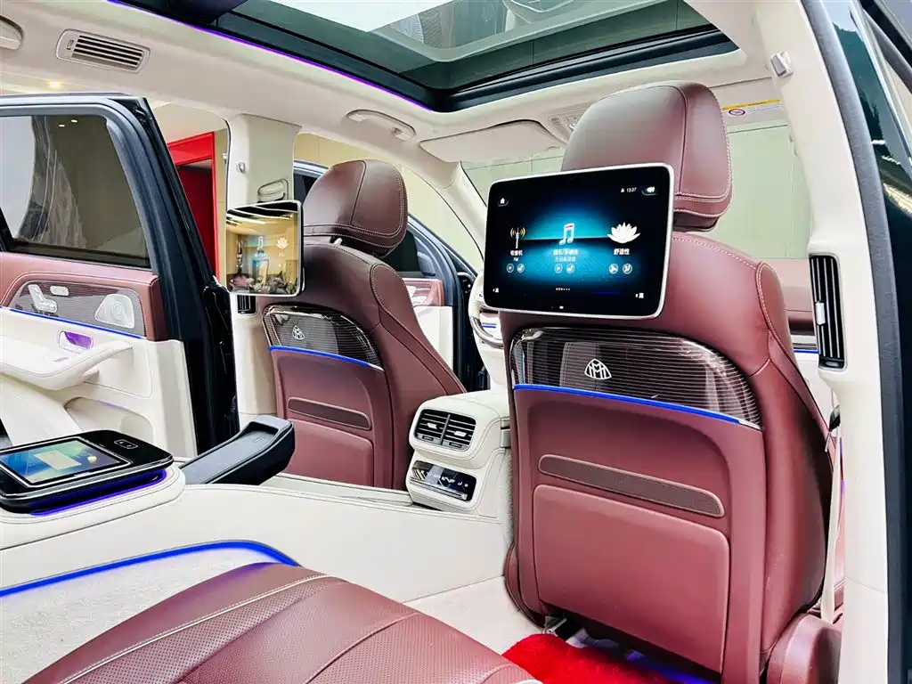 MERCEDES-BENZ MAYBACH GLS