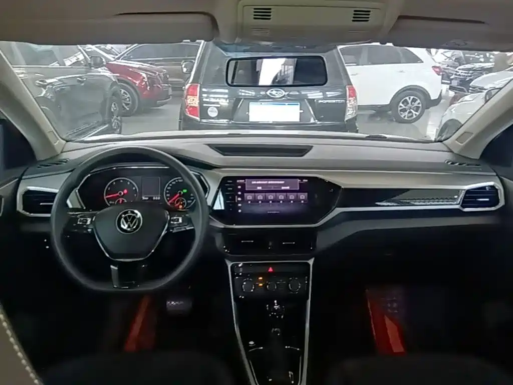 VOLKSWAGEN TU KAI