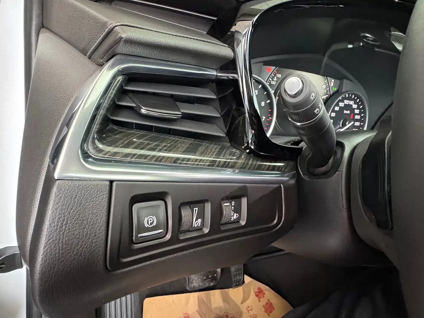 Cadillac XT5 2018 25T Luxury фото 18