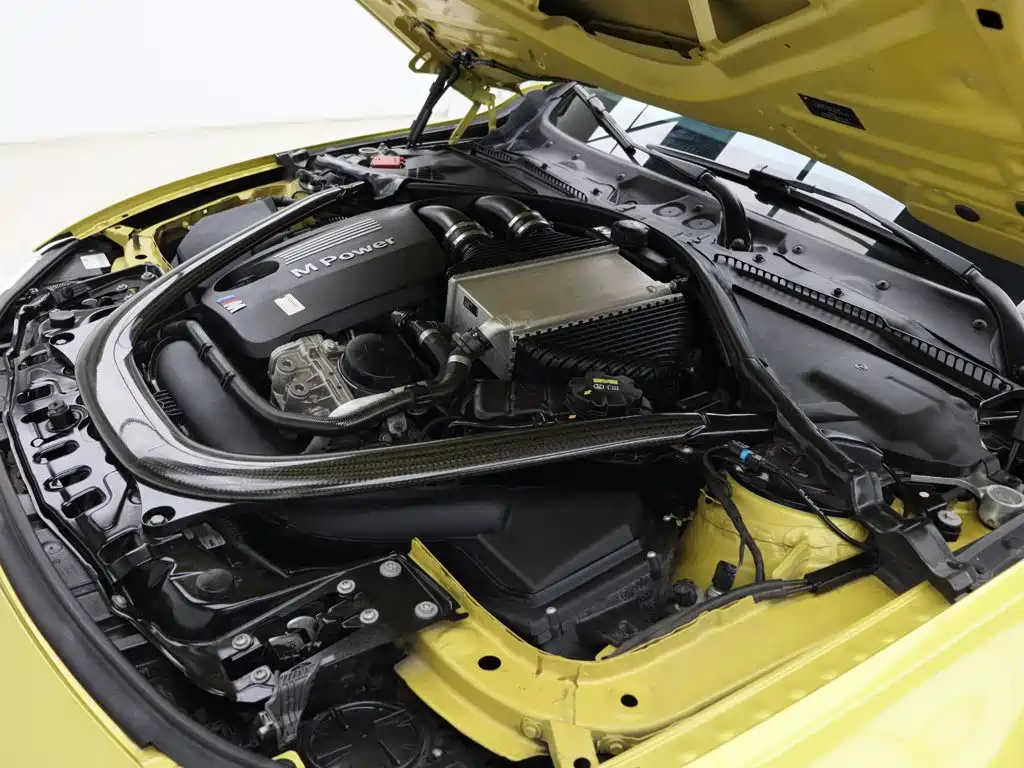 BMW M4 2018 2014 M4 Coupe