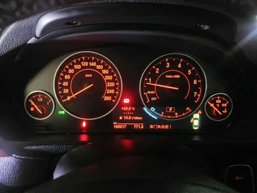 Фото 4 - BMW 3 Series