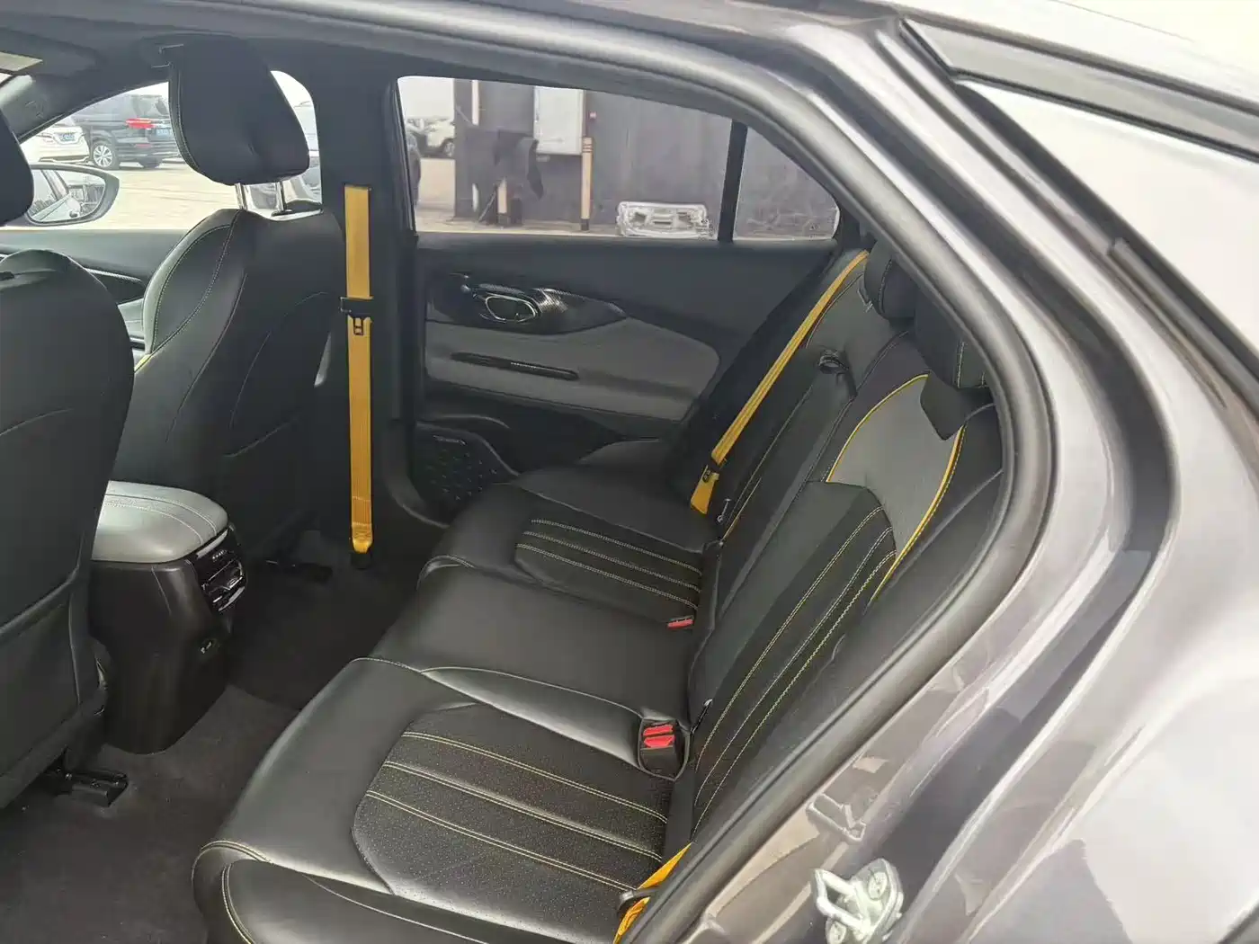 GAC Trumpchi Trumpchi Emkoo 2021 270T DCT J16 Edition фото 7