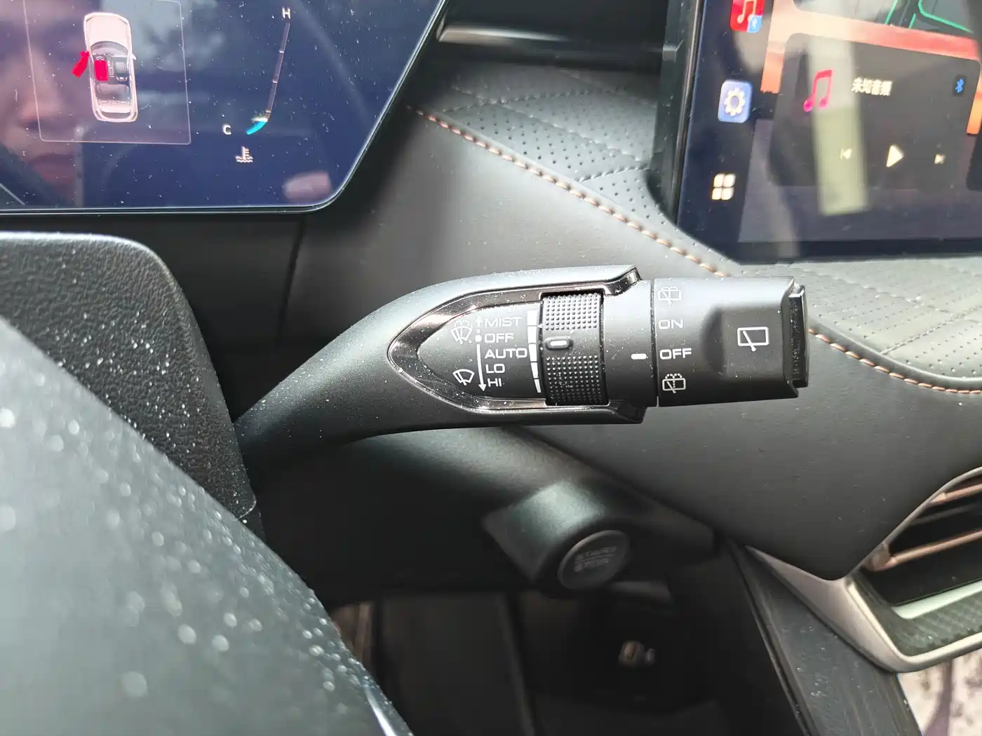 WEI PAI WEI BRAND LATTE DHT