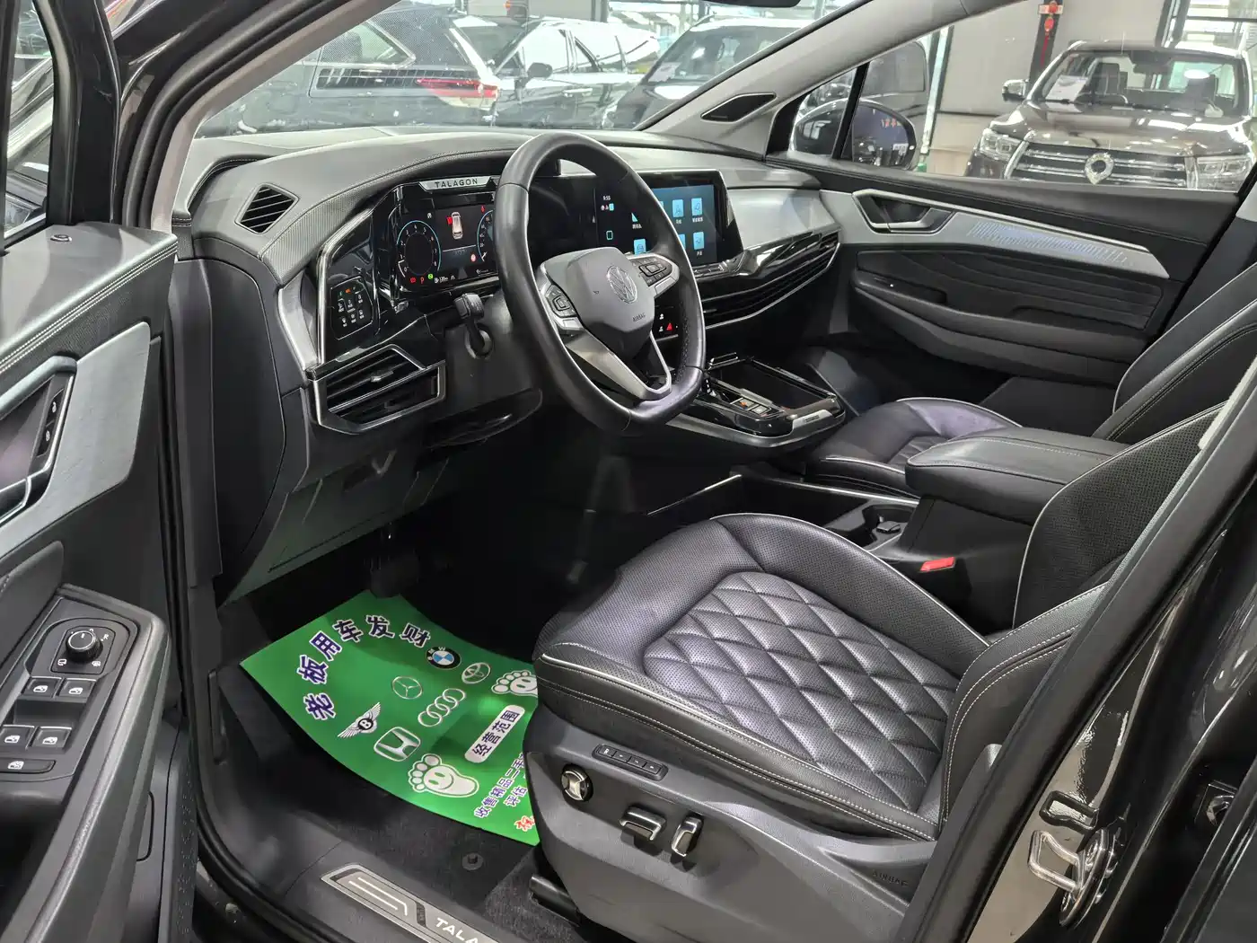 Volkswagen Talagon 2022 380TSI 4WD Flagship Victory Edition 6-seater фото 4