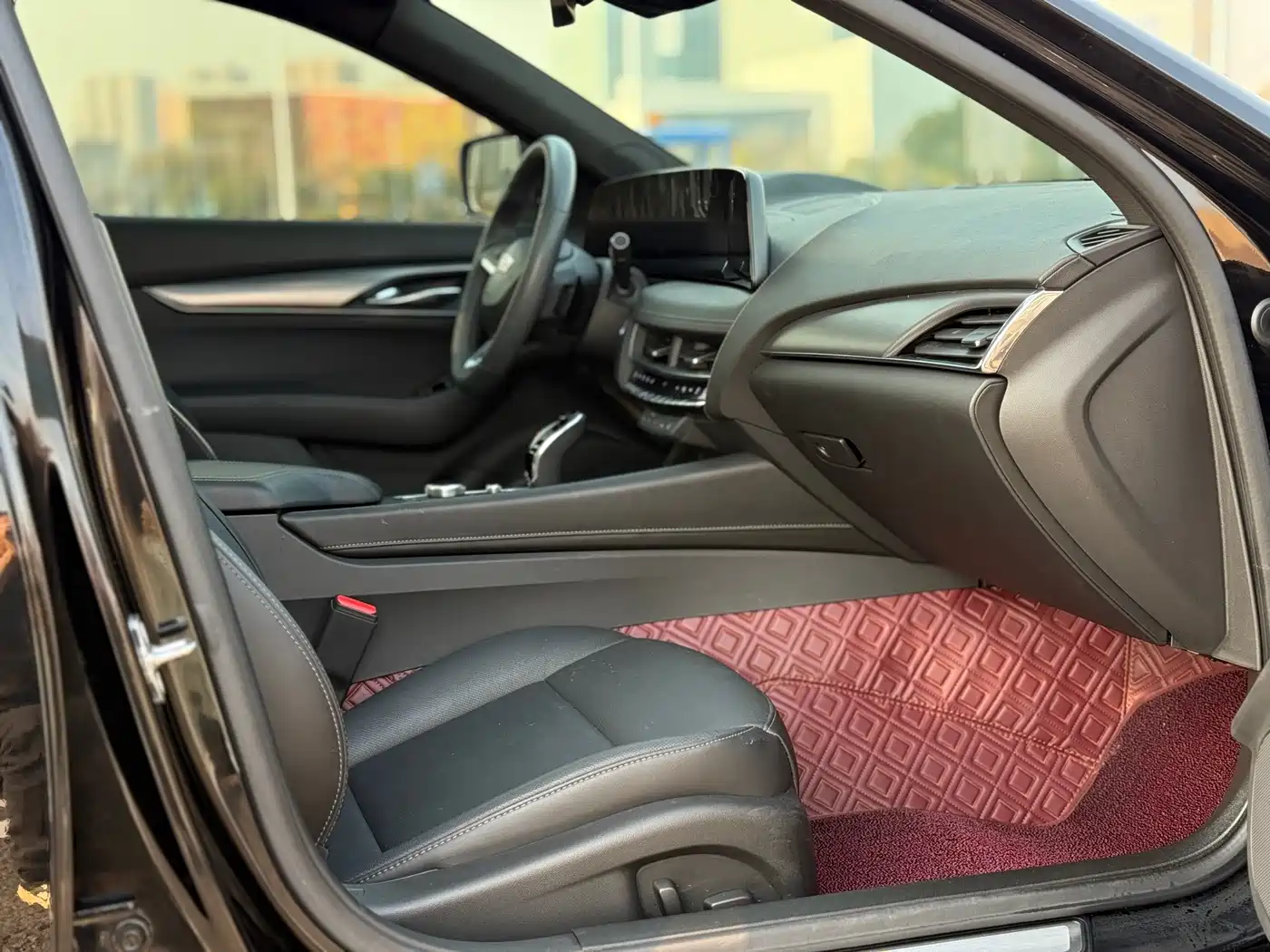 Cadillac CT5 2024 28T Luxury Model Pro фото 10