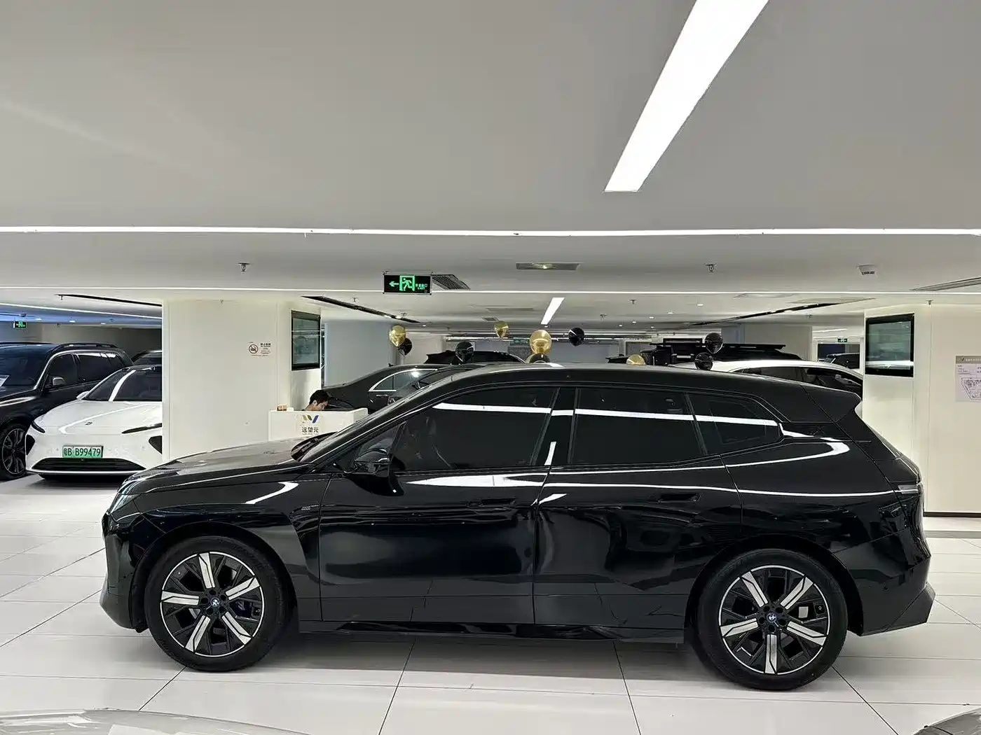 BMW iX 2024 2023 Facelift xDrive40