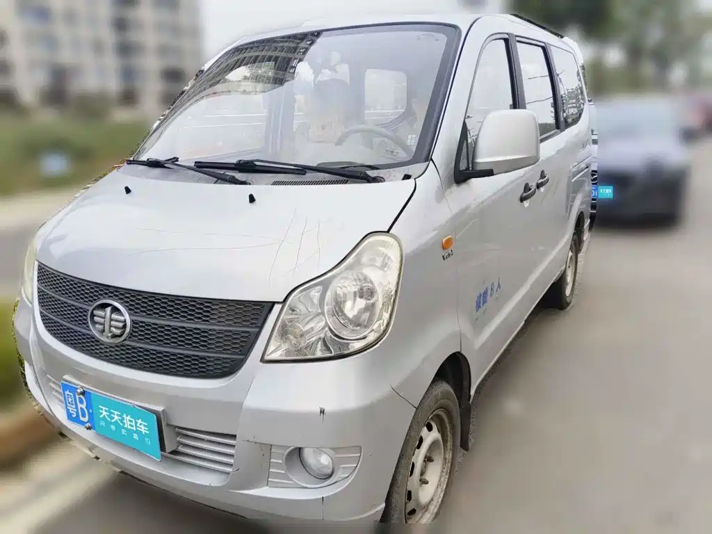FAW Jiabao V70 2011 2011 1.3L Comfort CA4GA6