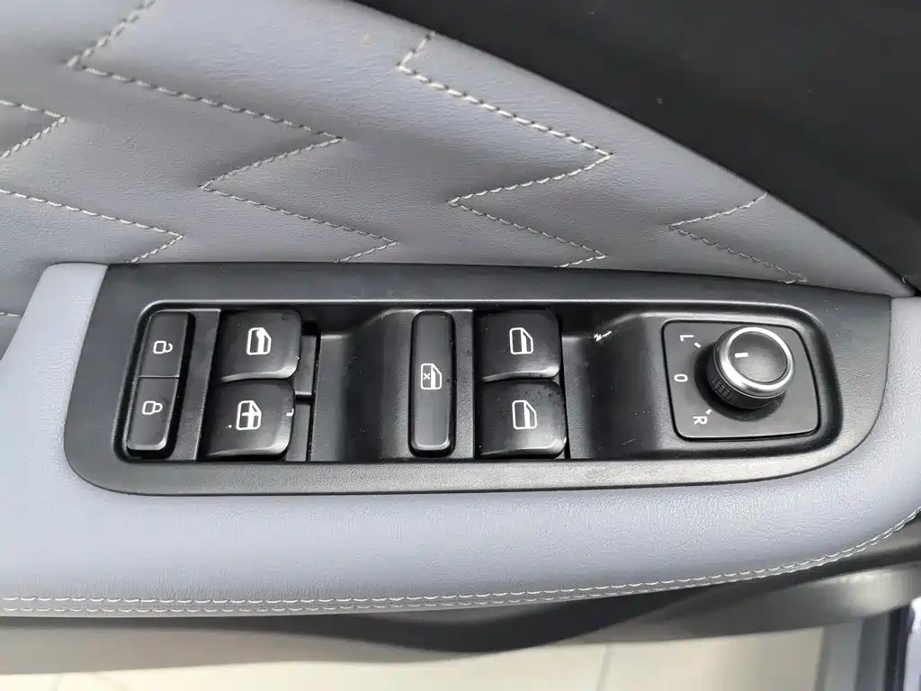 Leapmotor T03 2021 2021 400 Luxury Edition