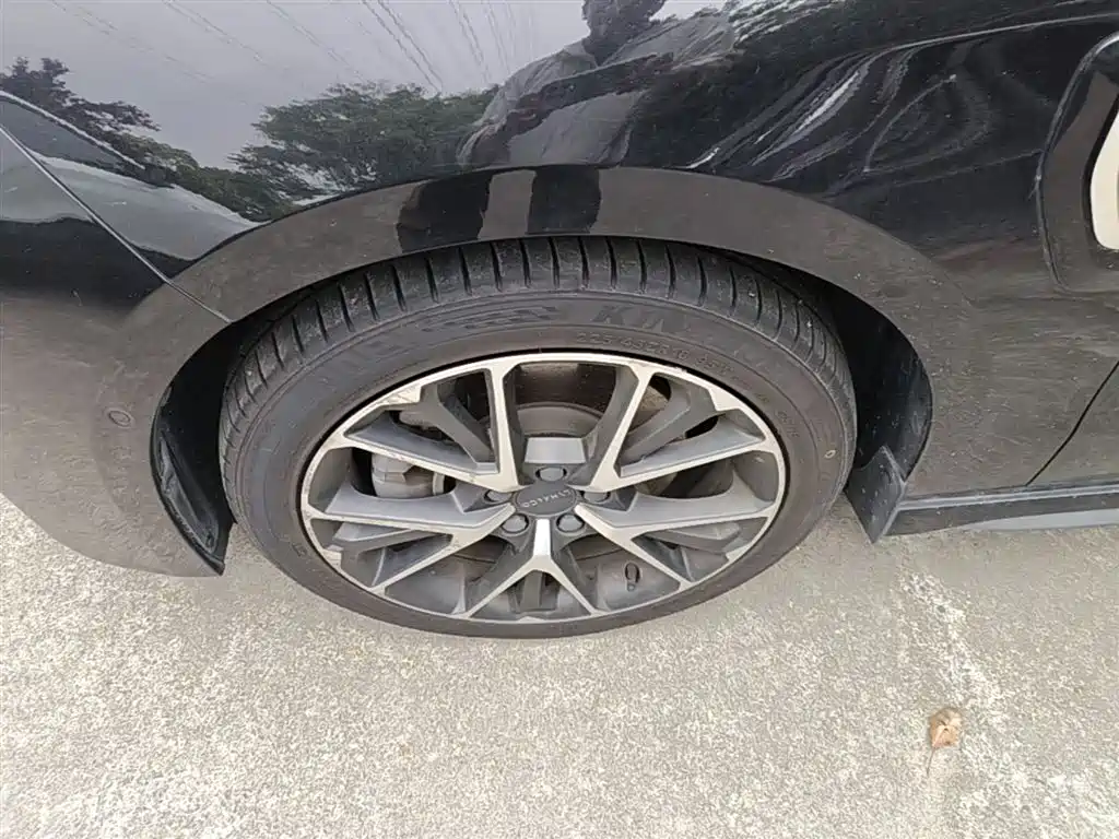 Lynk & Co 03 New Energy 2019 Model 1.5T PHEV Pro фото 23