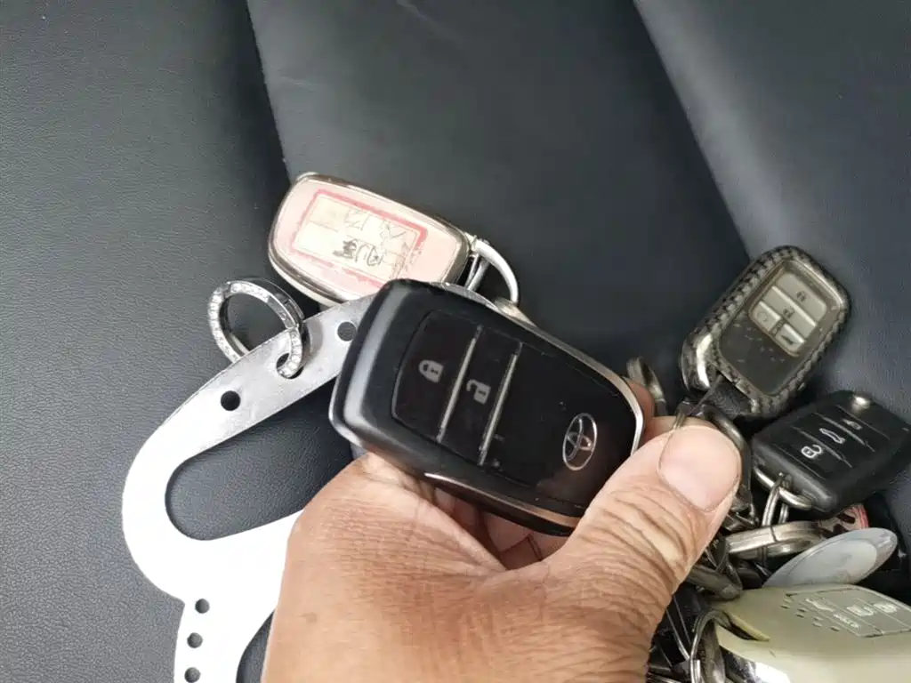 Toyota RAV4 Rongfang 2016 2.0L CVT 2WD Smart (China V) фото 9