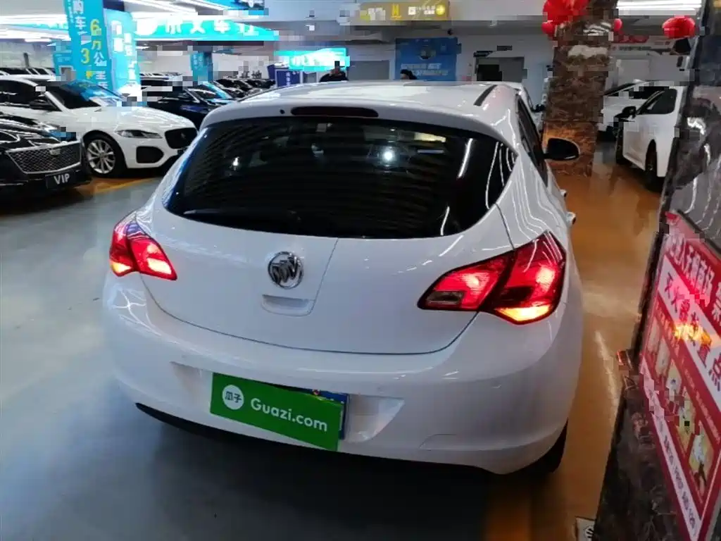 Buick Excelle 2014 XT 1.6L Automatic Fashion фото 7