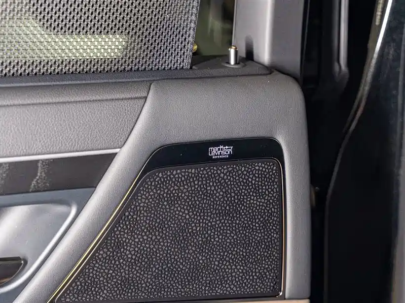 Lexus LX 2025 700h OVERTRAIL Frontier Edition фото 14