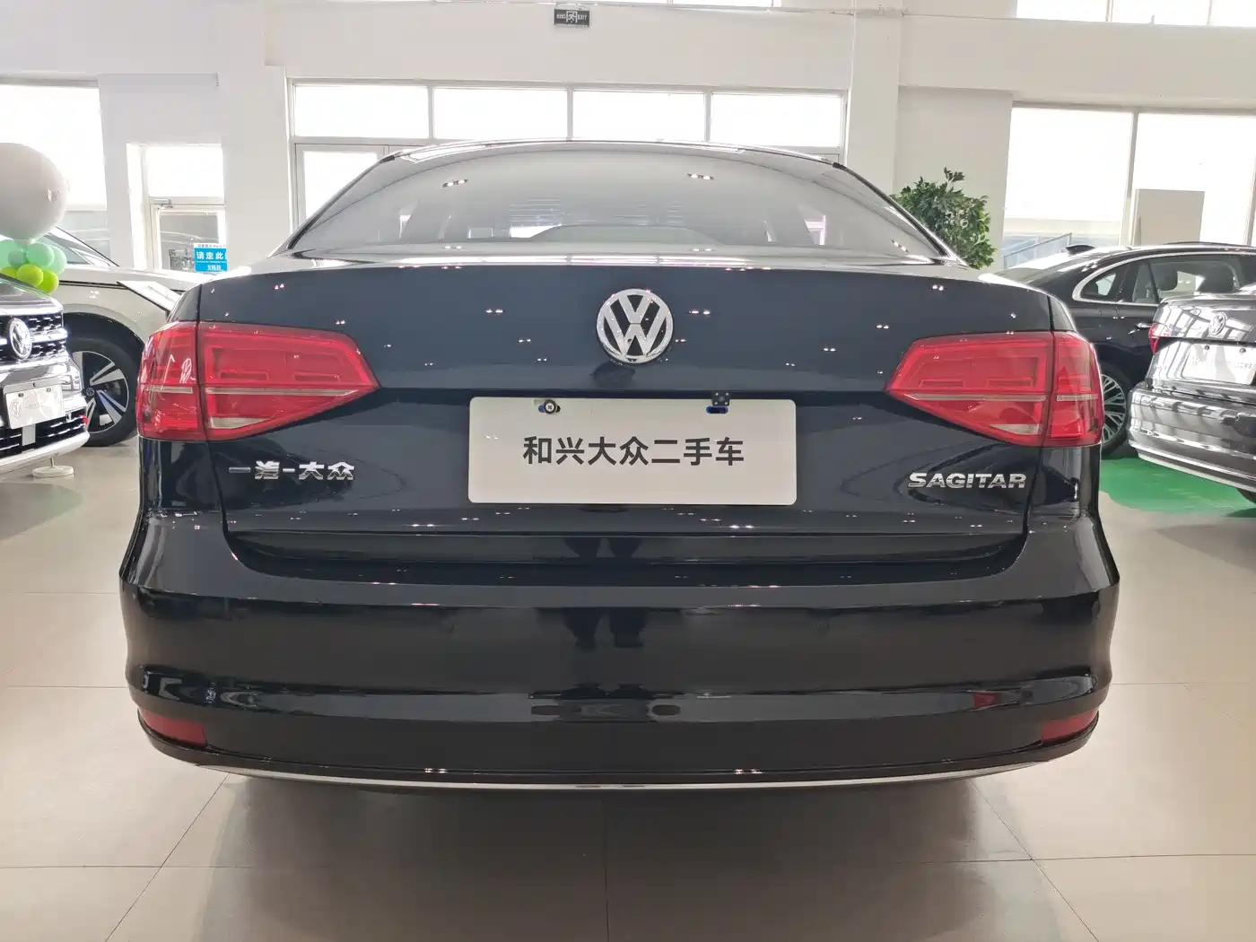 Volkswagen Sagitar 2018 1.6L Automatic Comfort фото 4