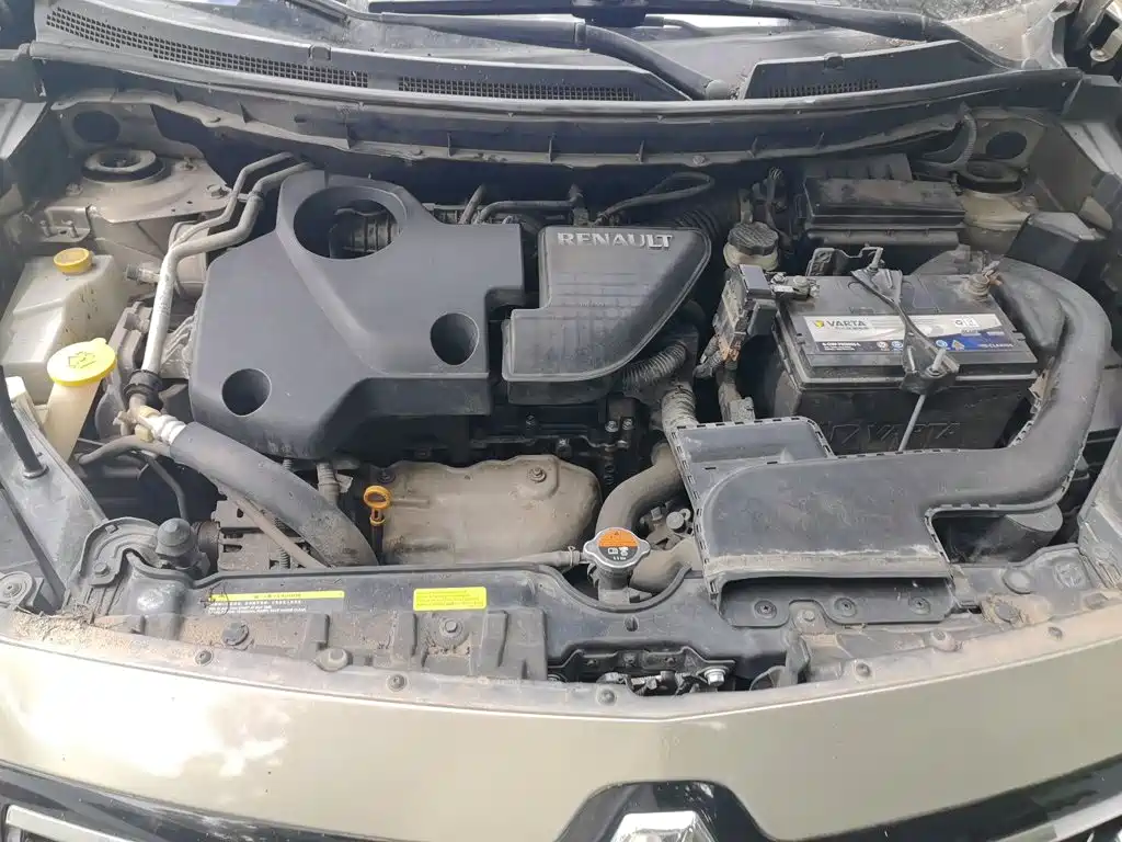Renault Koleos (Import) 2014 2014 2.5L 4WD Comfort Edition