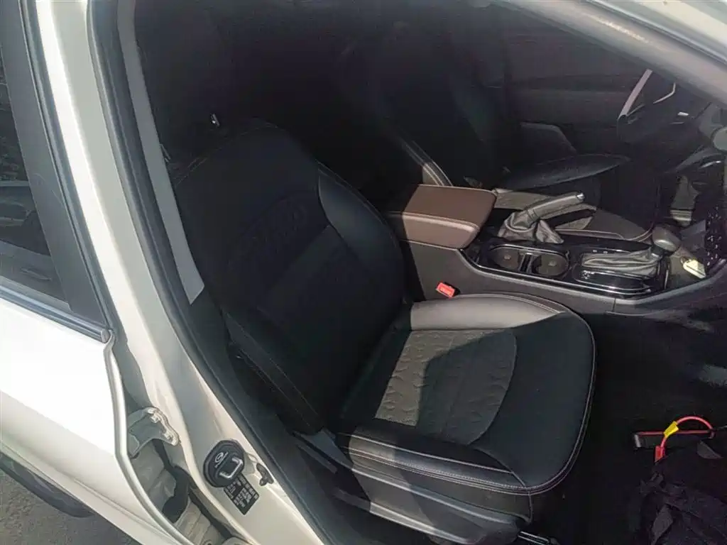 GAC Trumpchi Trumpchi GS3 2017 200T Automatic Elite фото 20