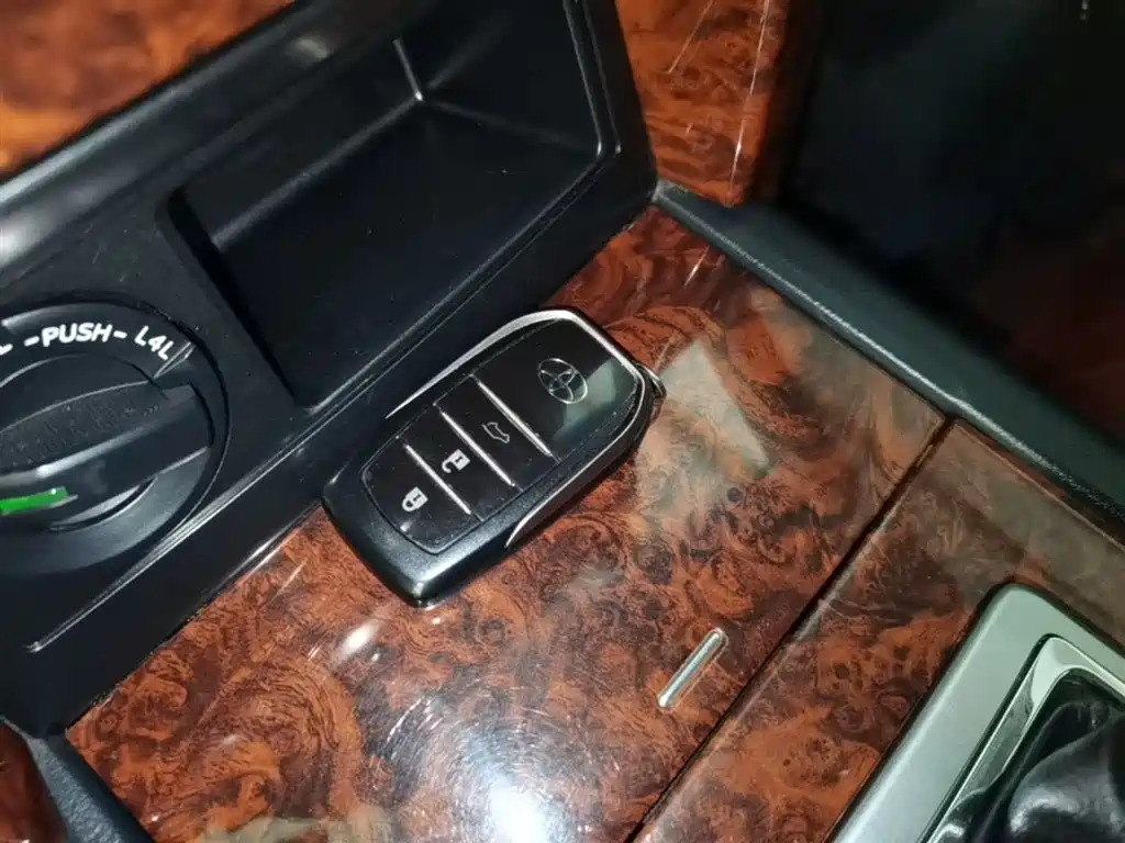 Toyota Prado 2016 2.7L Auto Luxury Edition фото 9