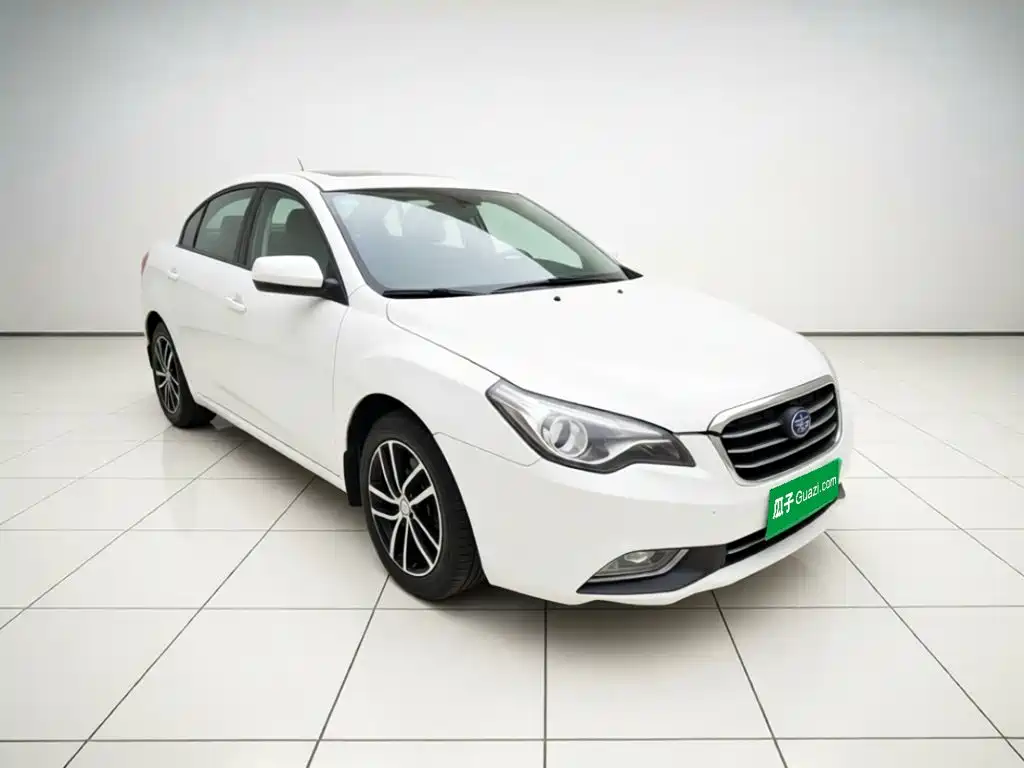 Фото 3 - Besturn B50
