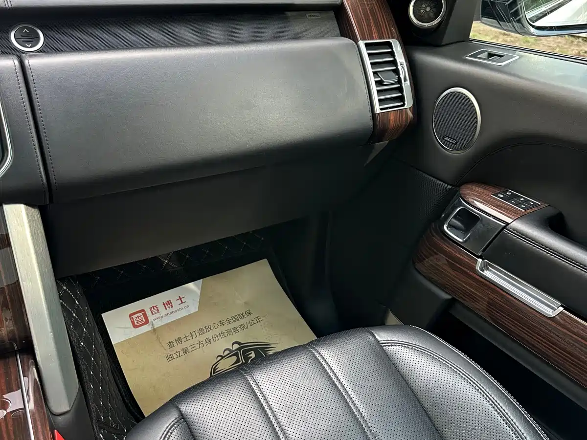 Land Rover Range Rover 2016 5.0 SC V8 AB Ultimate Autobiography LWB фото 8