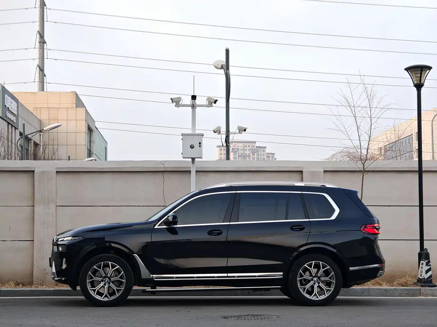 BMW X7 2023 xDrive40i Leading Luxury Package фото 2