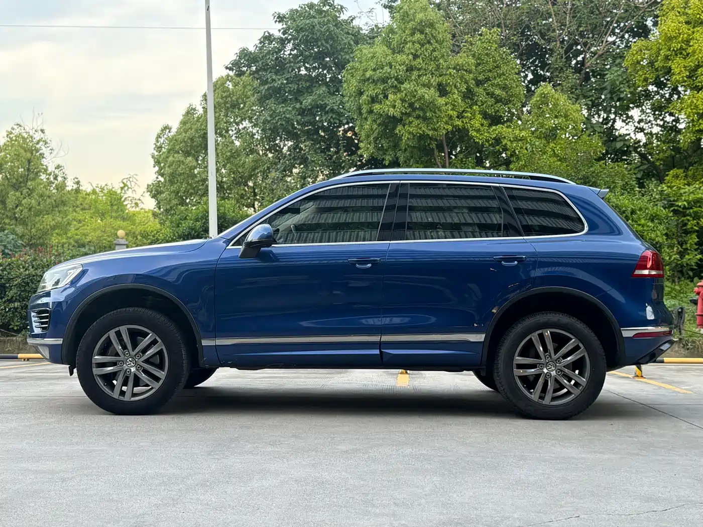 Volkswagen Touareg 2016 3.0TSI High Configuration фото 3