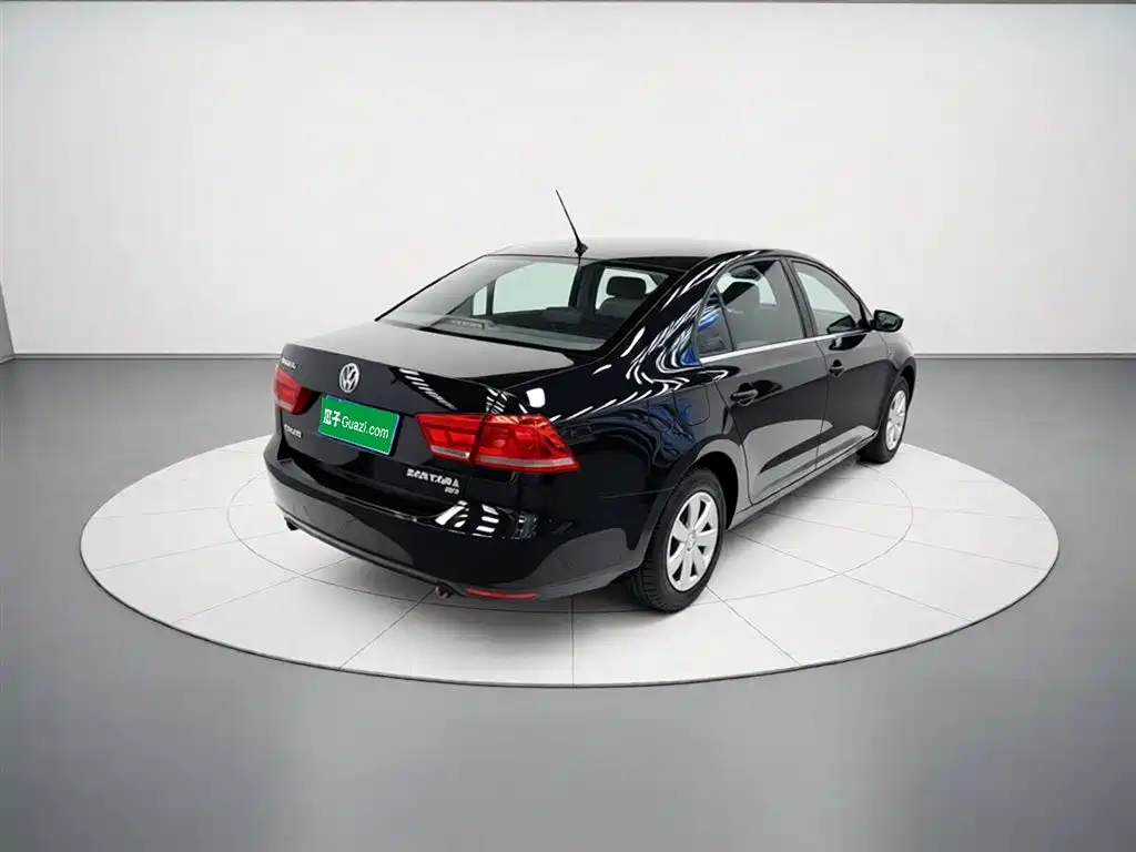 Volkswagen Santana 2015 1.6L Manual Trend Edition фото 5