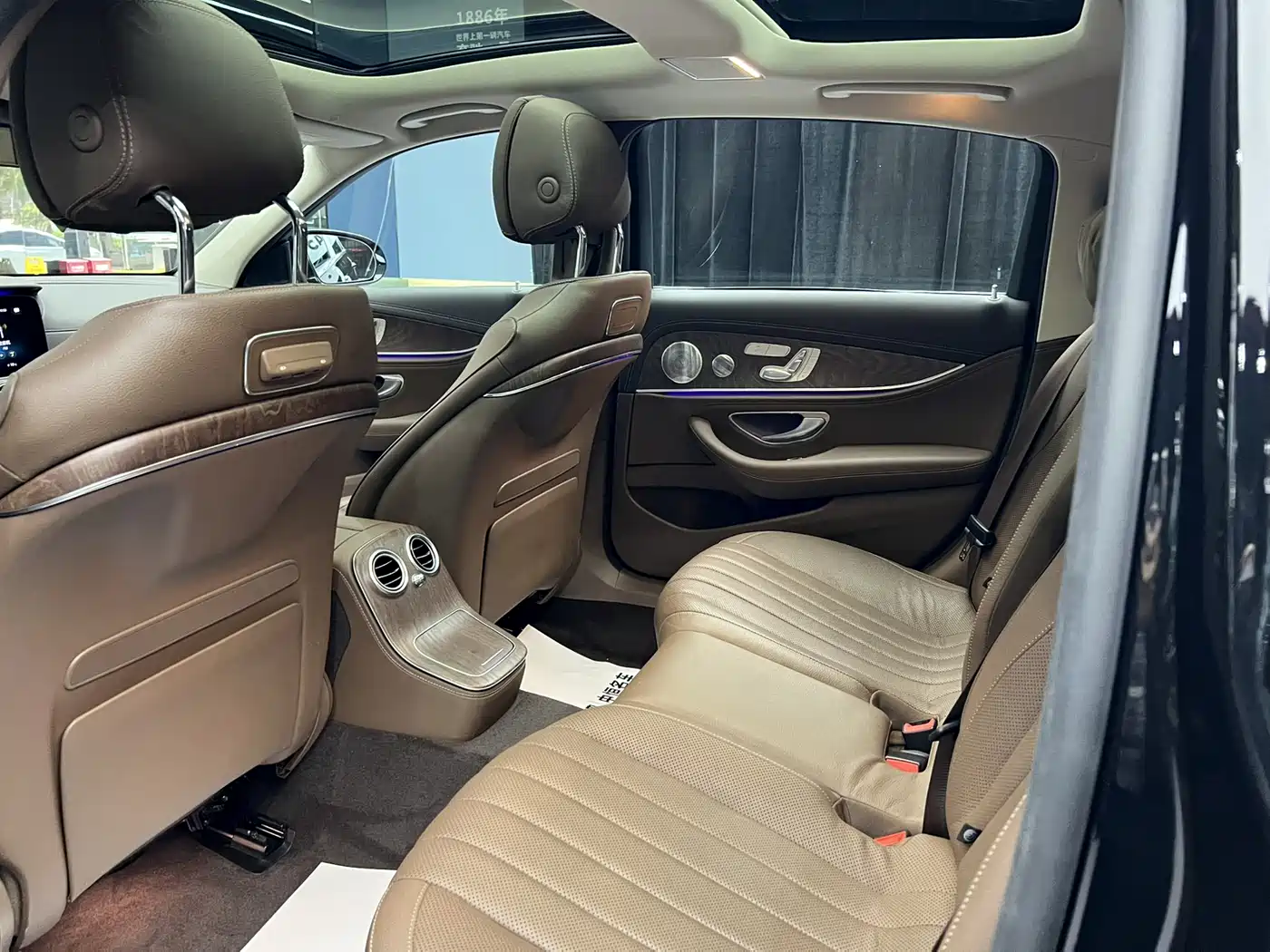 MERCEDES-BENZ E CLASS