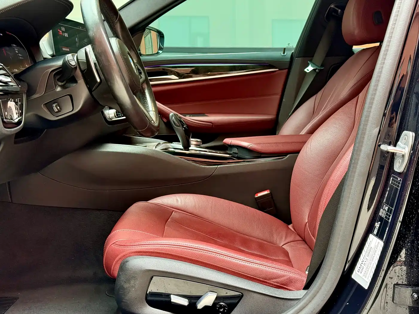 BMW 5 Series 2020 530Li Exclusive M Sport Package фото 8