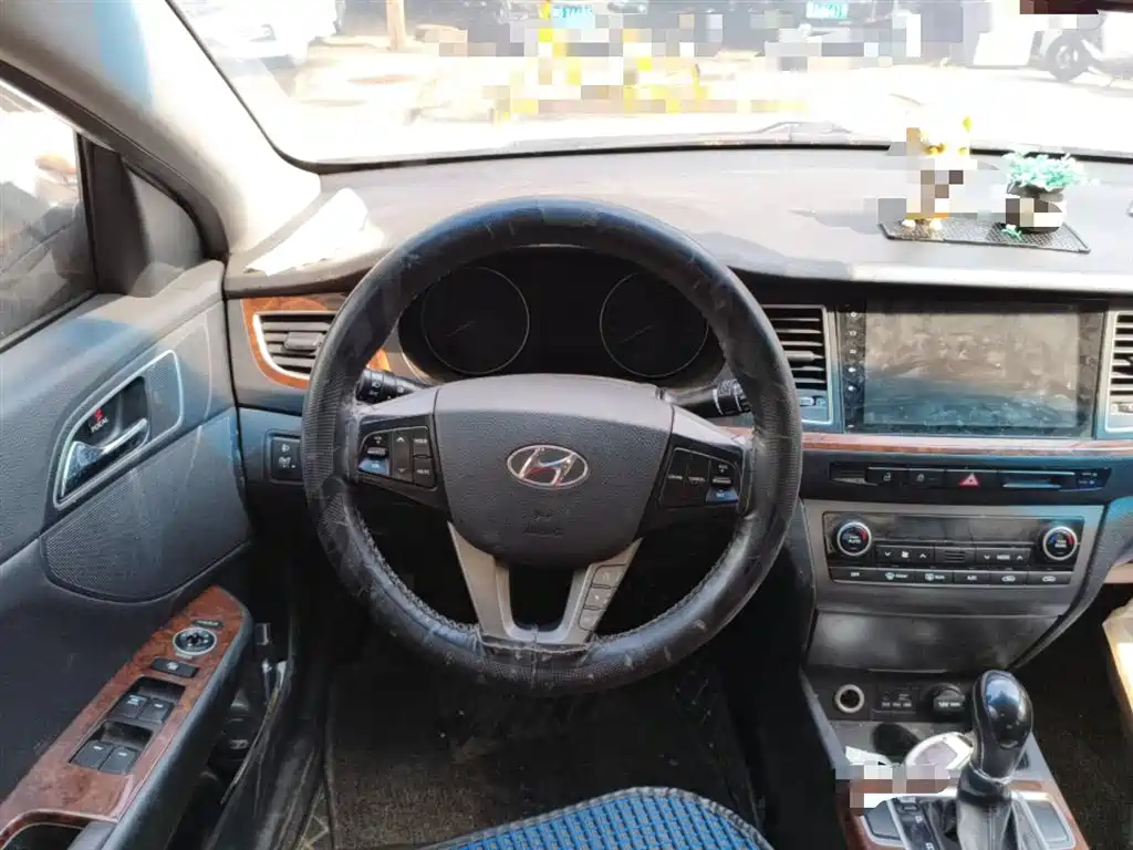 Hyundai Mistra 2014 1.8L Auto Premium DLX фото 3