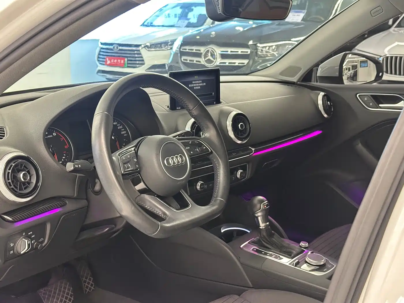 Audi A3 2018 30th Anniversary Limousine 35 TFSI Sport фото 10
