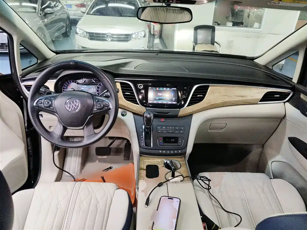 Buick GL8 2017 ES 28T Comfort Type China V фото 6