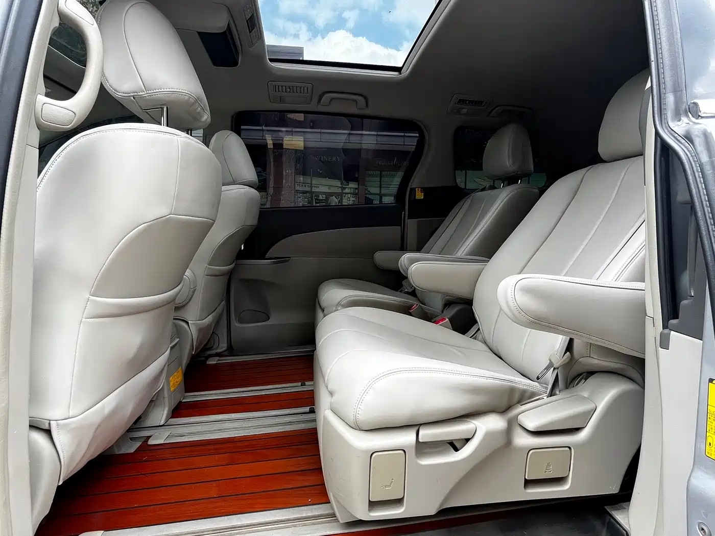 Toyota Previa 2007 3.5L 7-Seater Luxury фото 13