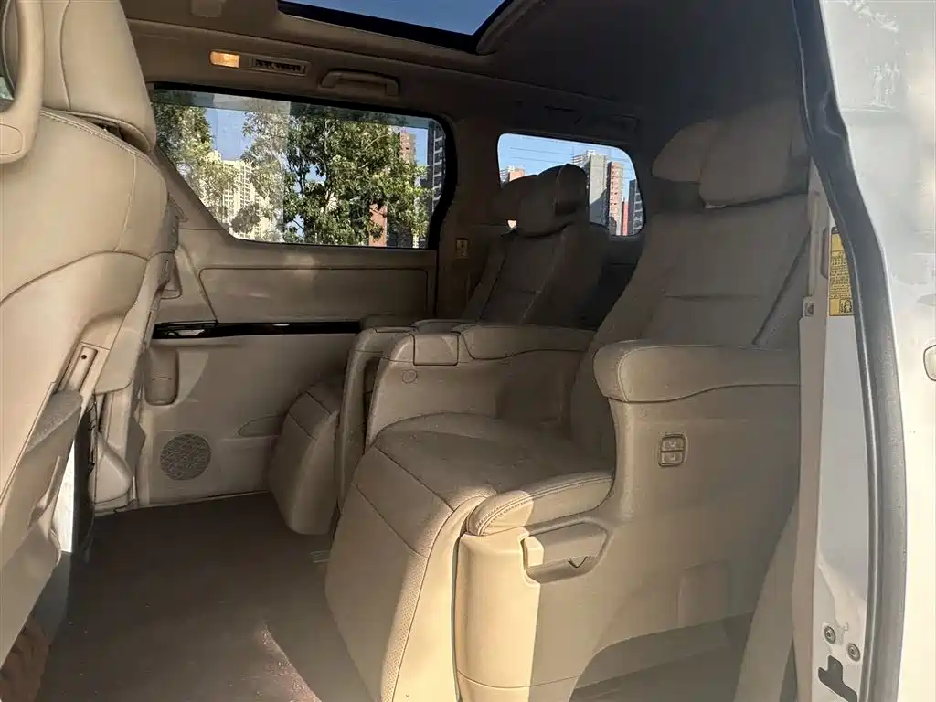 Toyota Alphard 2012 3.5L Luxury Edition фото 6