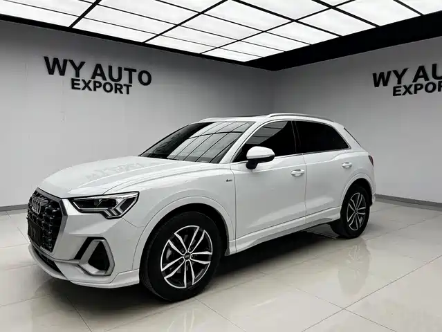 Audi Q3 35 TFSI, Актив, Спорт