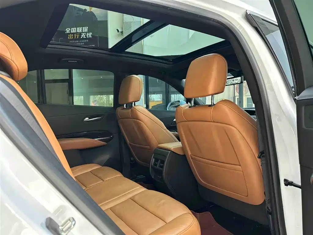 Cadillac XT4 2022 28T FWD Premium фото 14
