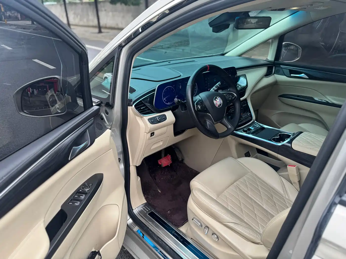 Buick GL8 2022 ES Landmark 653T Luxury фото 5