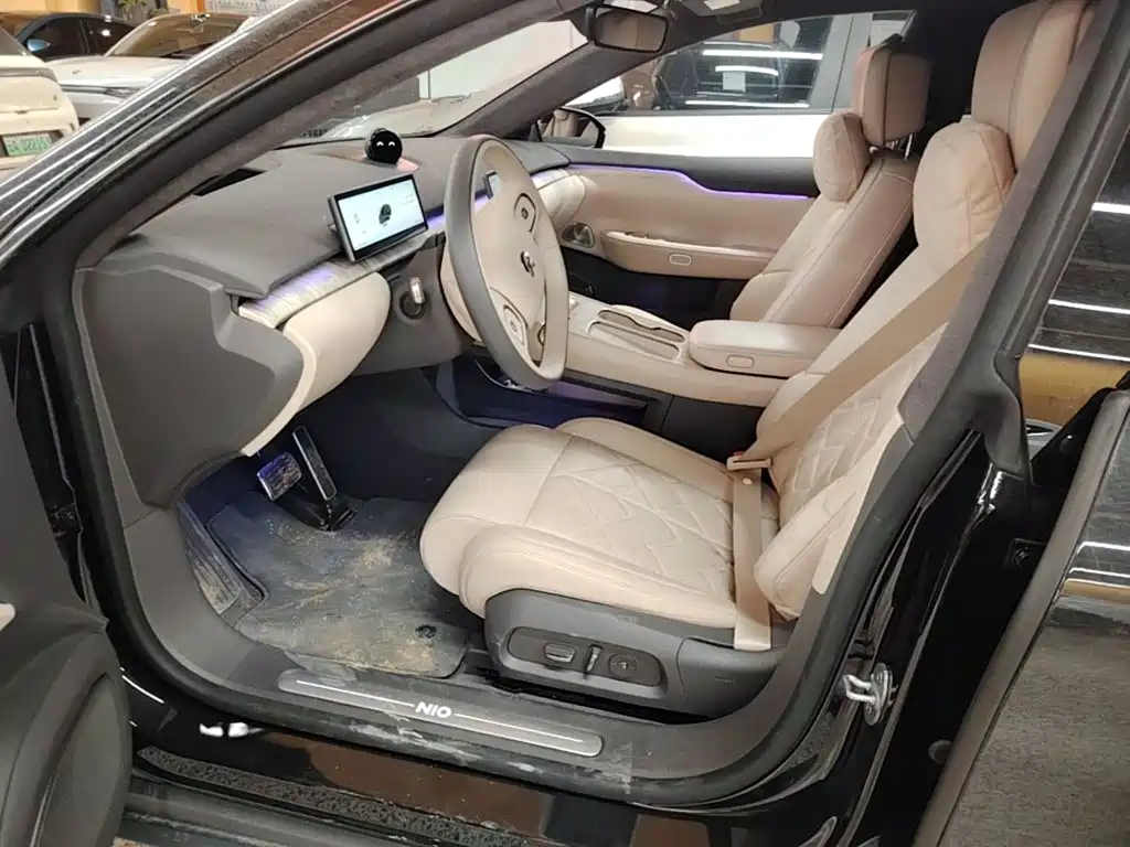 NIO ET7 2025 2024 75kWh Executive Edition