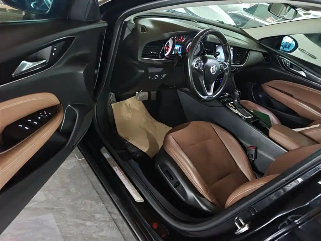 Buick Regal 2019 20T Elite China VI фото 16