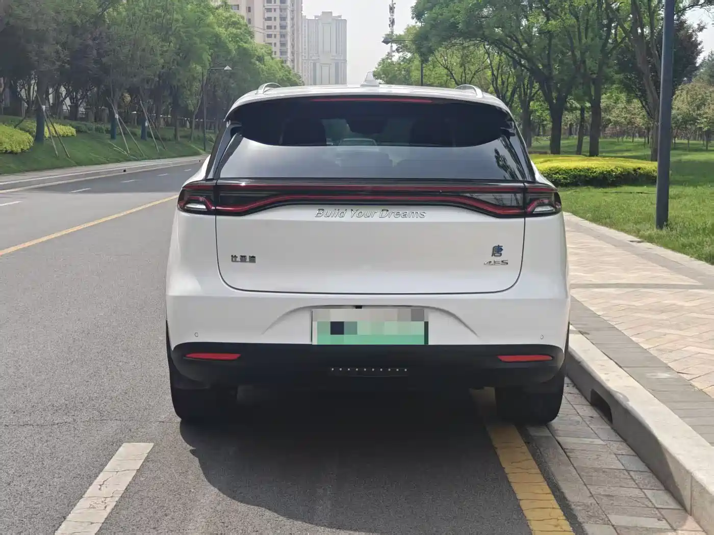 BYD Tang New Energy 2018 DM 2.0T AWD Intelligent Pioneer 7-Seater China V фото 9